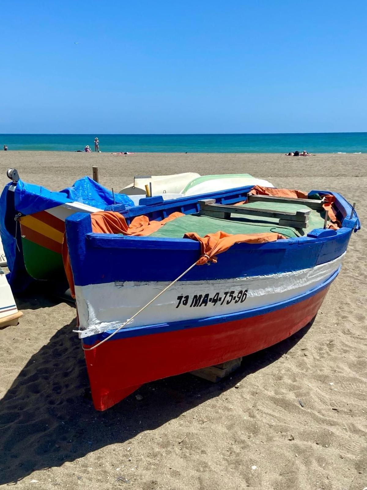 La Casa En La Carihuela Playa A 4 Minutos A Pie Villa ตอร์เรโมลิโนส ภายนอก รูปภาพ
