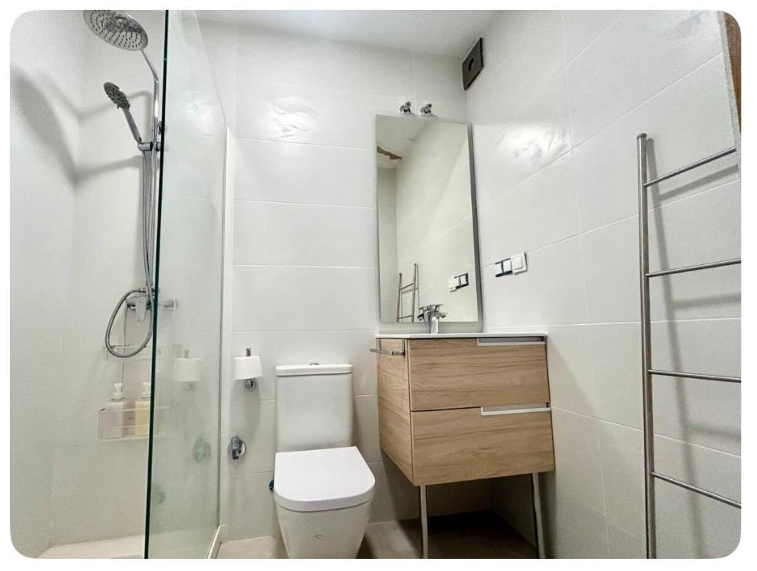 La Casa En La Carihuela Playa A 4 Minutos A Pie Villa ตอร์เรโมลิโนส ภายนอก รูปภาพ