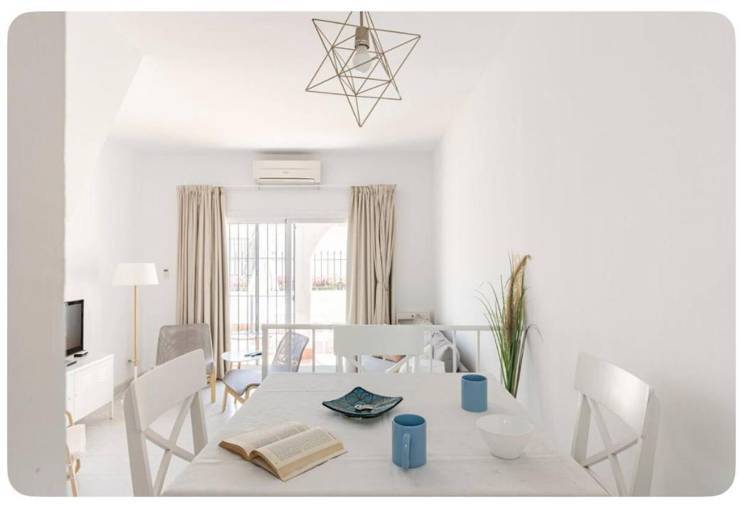 La Casa En La Carihuela Playa A 4 Minutos A Pie Villa ตอร์เรโมลิโนส ภายนอก รูปภาพ