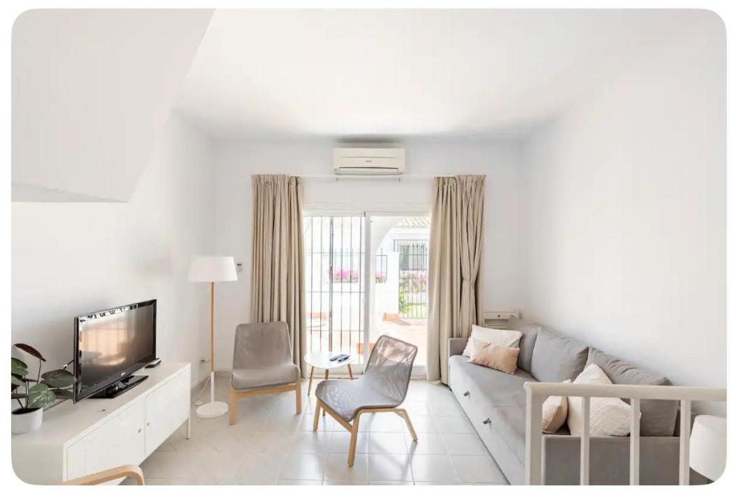 La Casa En La Carihuela Playa A 4 Minutos A Pie Villa ตอร์เรโมลิโนส ภายนอก รูปภาพ