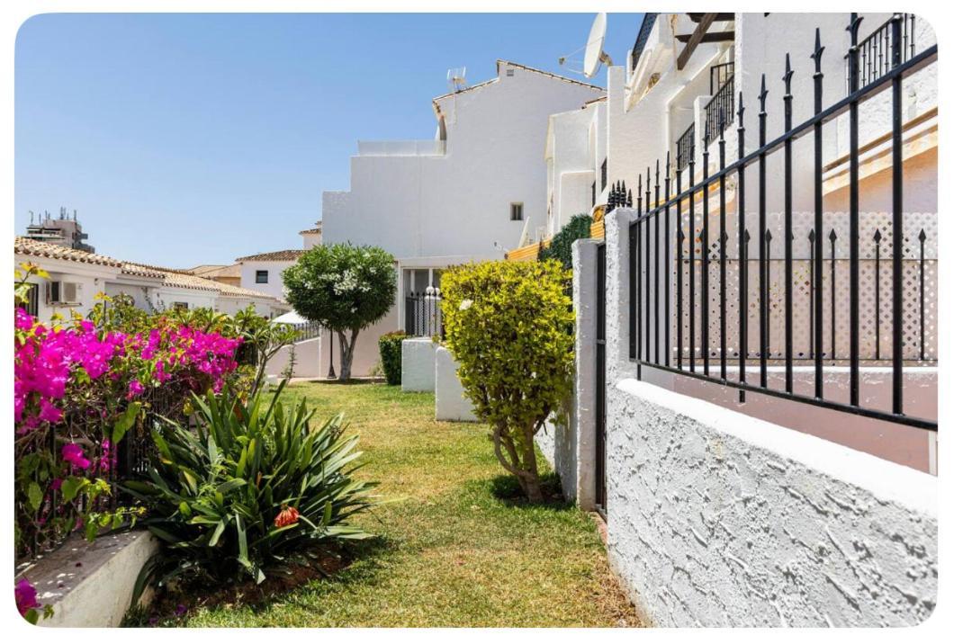 La Casa En La Carihuela Playa A 4 Minutos A Pie Villa ตอร์เรโมลิโนส ภายนอก รูปภาพ